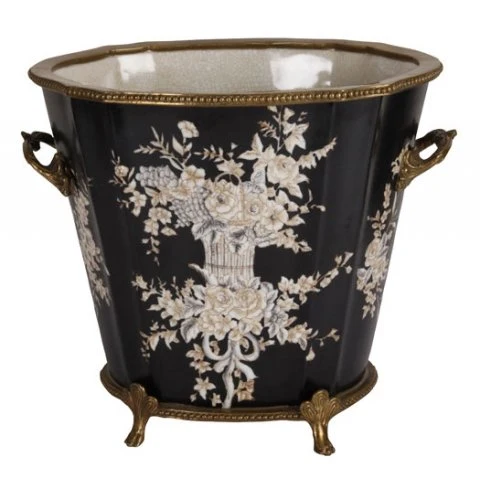All-Weather Planter Nero