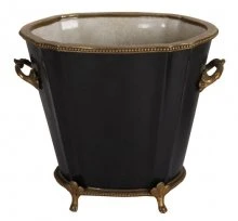 All-Weather Planter Nero