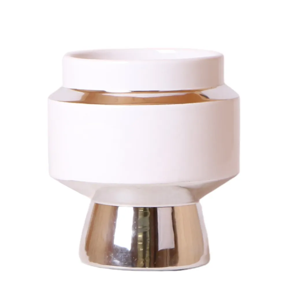 Le Chic: Silver-vit keramikkruka
