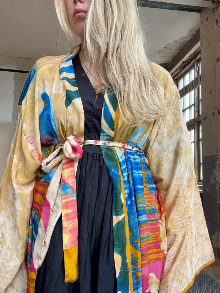 Kimono Le Jardin - 10 ft Coverage
